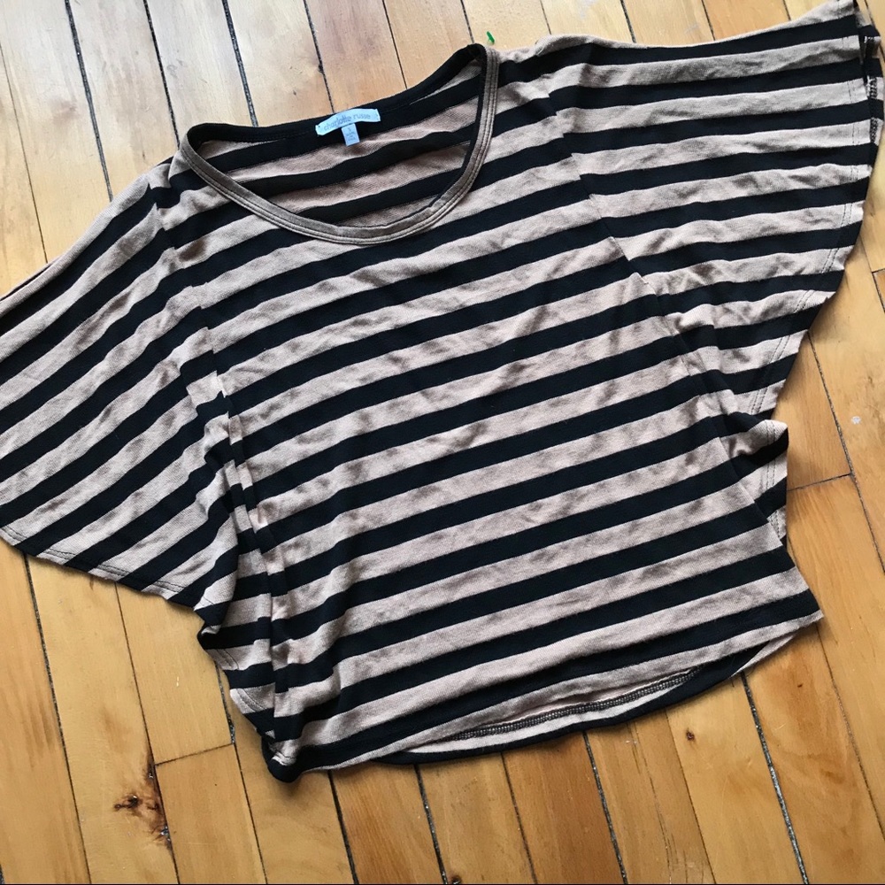 ▪️t o p s || tan + black striped flowy open crop▪️ - Picture 3 of 3